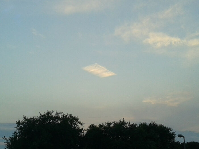 This Cloud Is A Rectangle