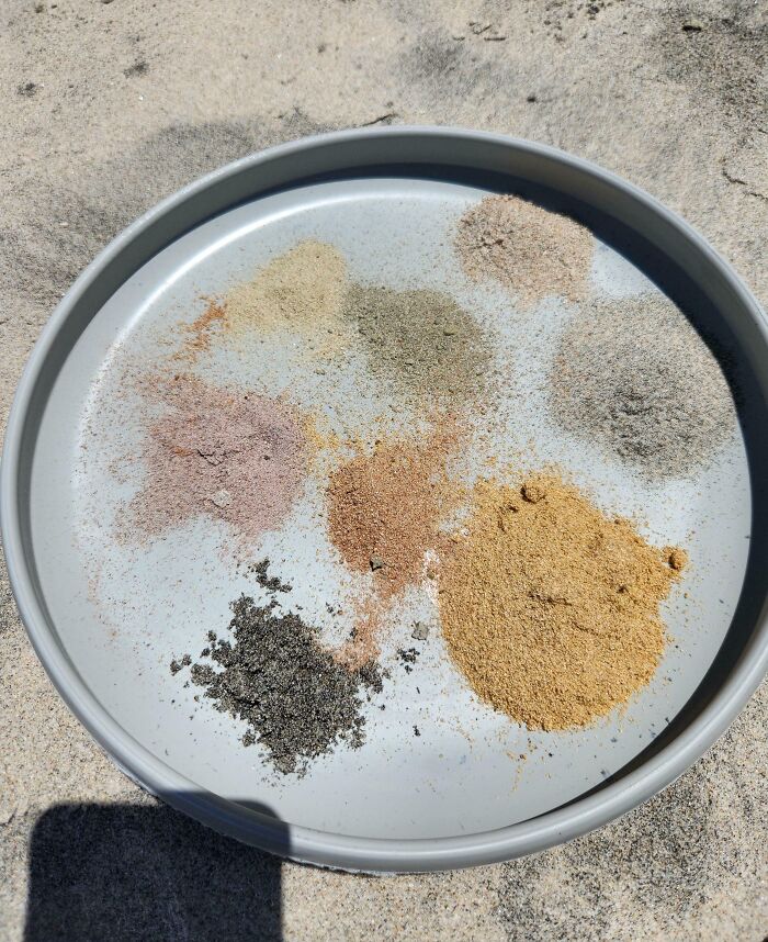 Found 8 Different Colors Of Sand Within 10 Feet Of Each Other At The Beach