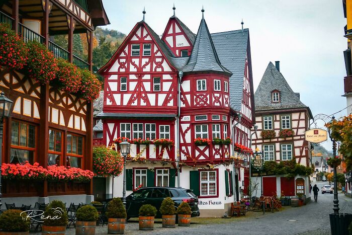 „altes Haus“ (Old House) In Bacharach, Germany - Dated 1586