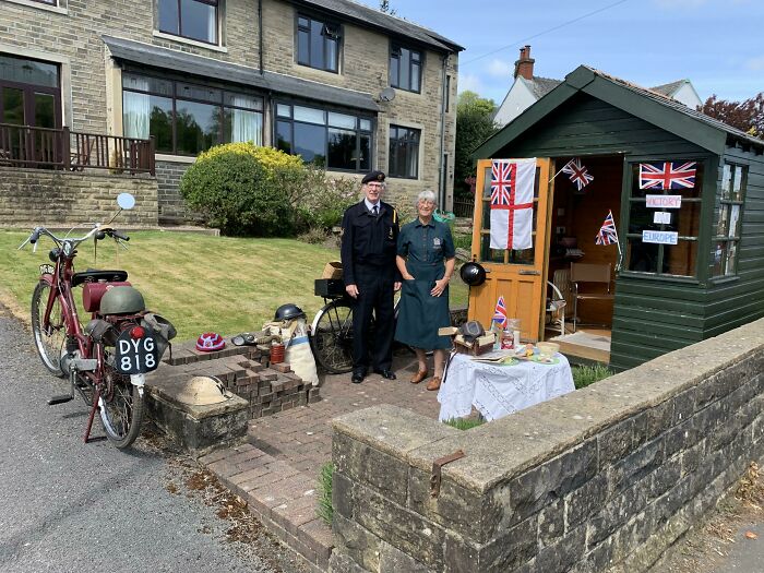 Got To Love My Neighbours Who’ve Set Up A Little Information Stall To Teach The Young Uns About The War