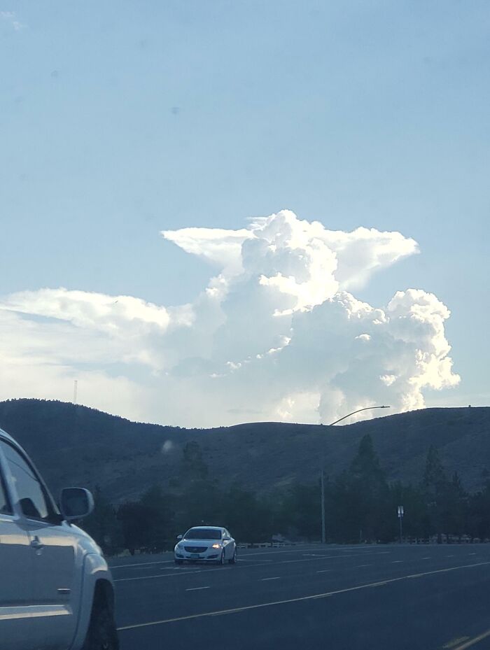 Cloud Looks Like Baby Yoda