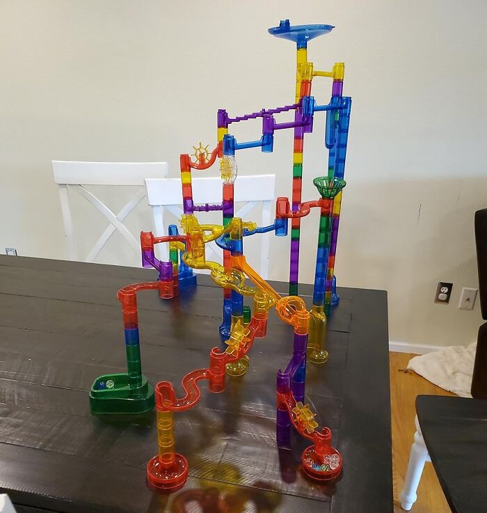 Illumine Imagination And Creativity With The National Geographic Glowing Marble Run, A Mesmerizing And Interactive Playset That Challenges Kids To Build And Navigate A Glowing Marble Course