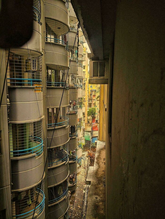 The Apartment My Friend Used To Live In – Dhaka, Bangladesh