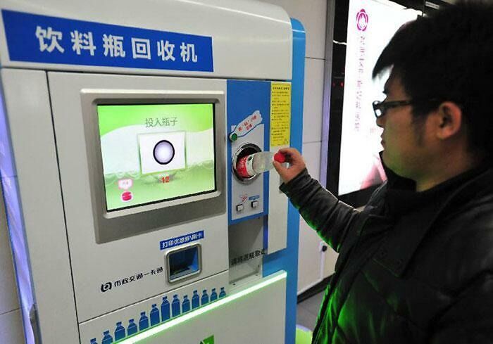 Beijing Subway Allows Riders To Pay With Plastic Bottles, A Good Way To Re-Cycle Them