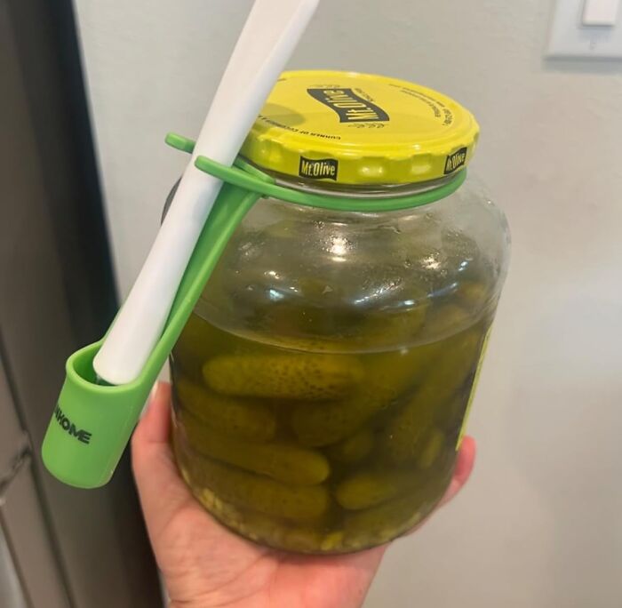 Keep Grubby Hands Out Of The Pickle Jar With This Handy-Dandy Pickle Fork