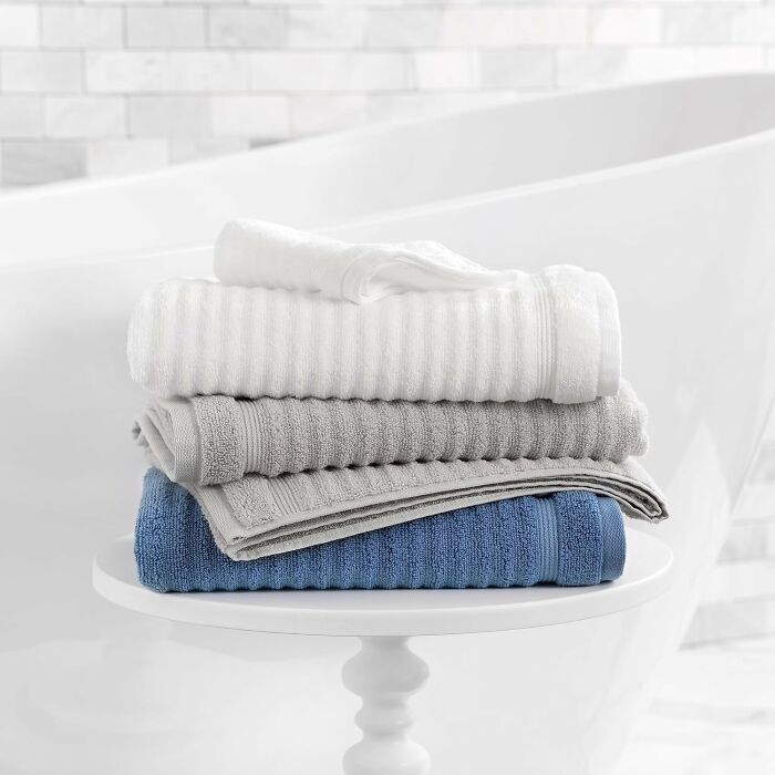 Wrap Yourself In Martha's Signature Luxury With Her Plush 100% Cotton Bath Towels Set Of 6