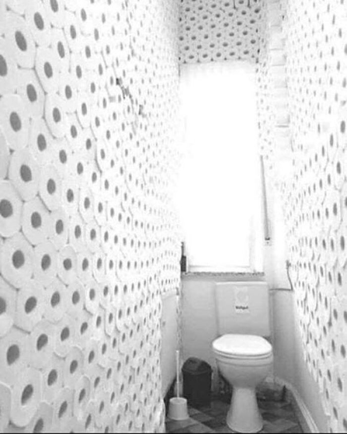 Toilets-With-Threatening-Auras-Pictures