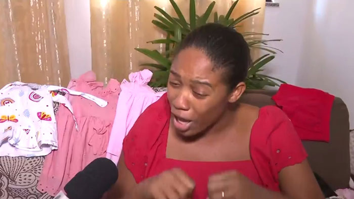 Doctor Runs Out Of Delivery Room After Newborn Tragically Passes Away Due To Her Long Nails