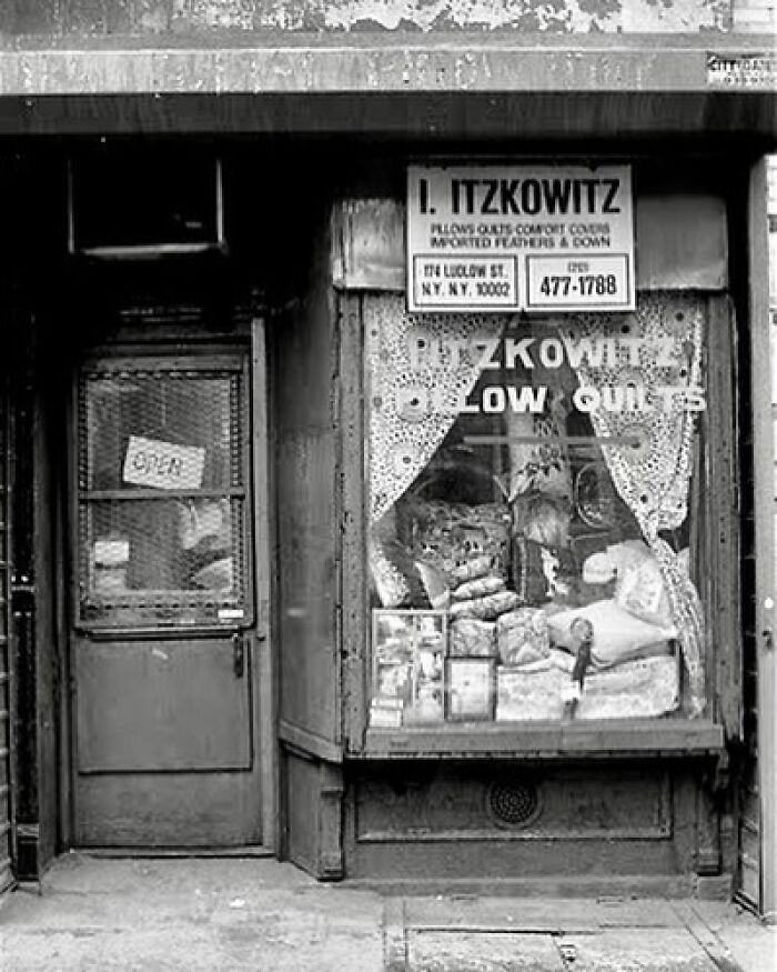 Itzkowitz Ludlow Street 1994