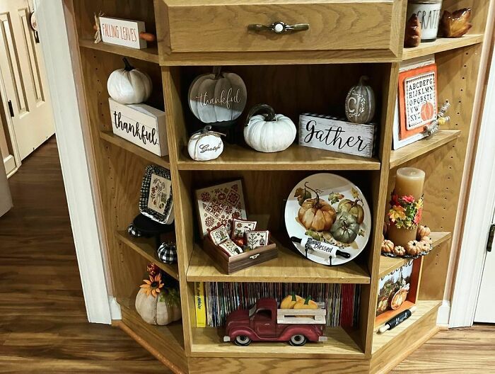 The Kitchen Shelf Is Ready For Thanksgiving. We’re Not Hosting, But I’m Bringing Several Dishes So I’ll Be Spending Lots More Time In The Kitchen Today Than Usual