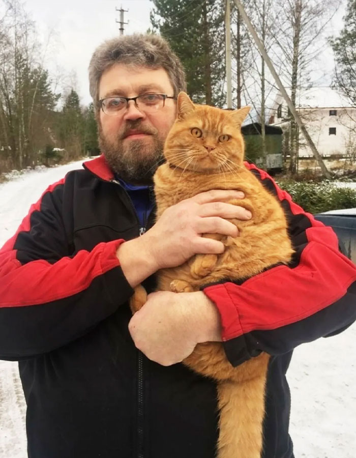 Man Passes Away After Being Scratched By His "Kind And Harmless" Cat