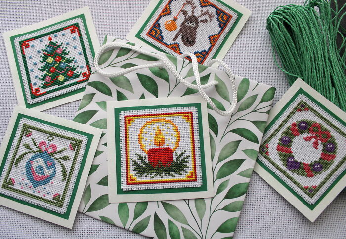 My Easy Christmas Patterns For Cross Stitch Lovers (12 Pics)