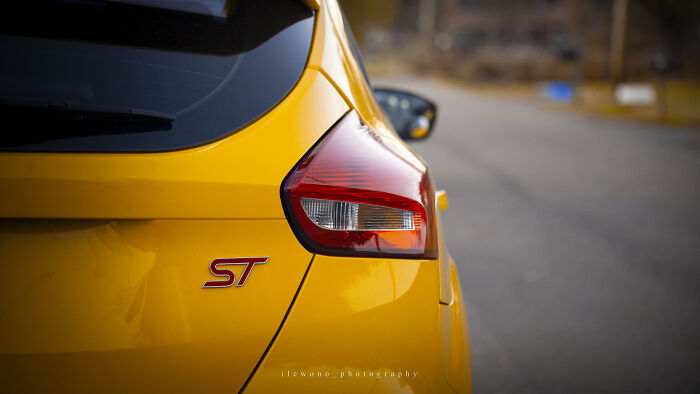 I Took Pictures Of The Ford Focus St With Canon 5d Mark II (8 Pics)