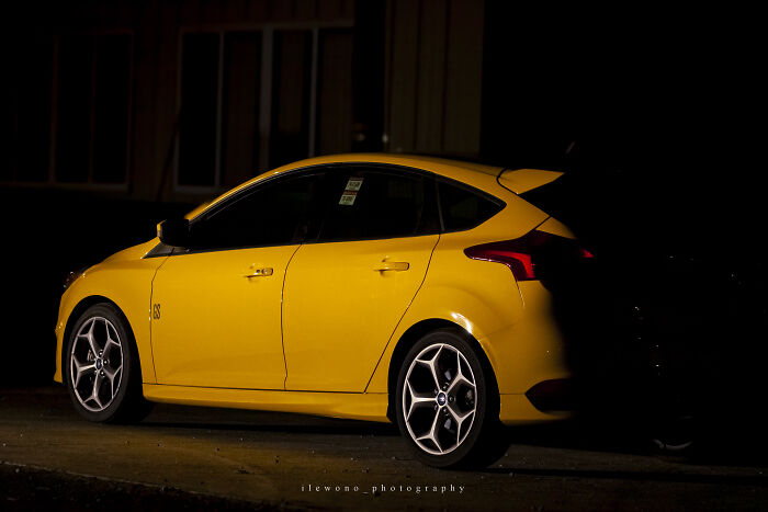 I Took Pictures Of The Ford Focus St With Canon 5d Mark II (8 Pics)