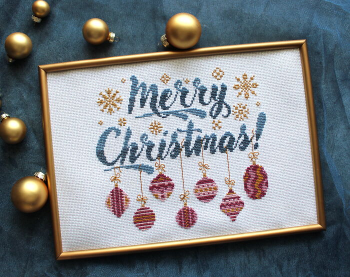 My Easy Christmas Patterns For Cross Stitch Lovers (12 Pics)