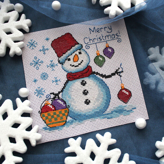 My Easy Christmas Patterns For Cross Stitch Lovers (12 Pics)