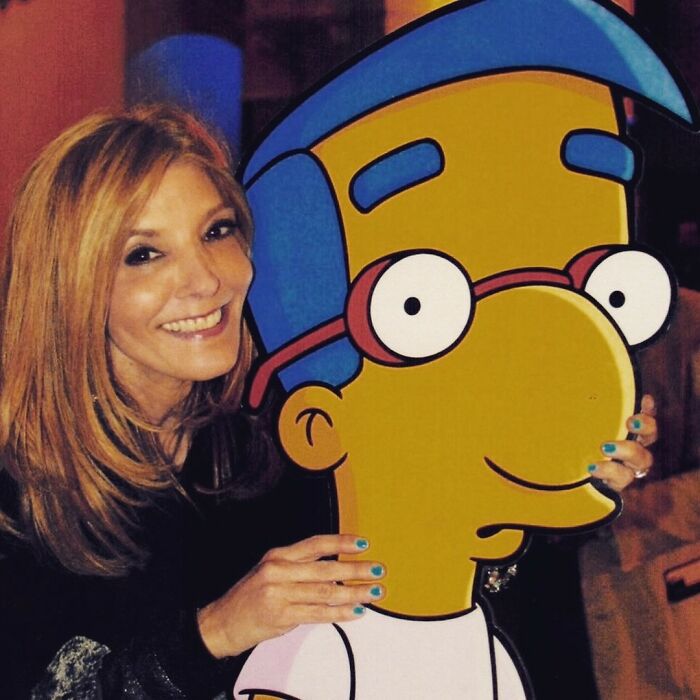 ‘The Simpsons’ Fans Devastated As Voiceover Icon Leaves Show: “My Whole Childhood Retired”