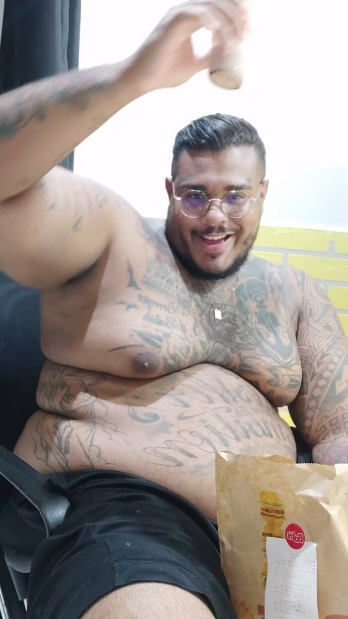 This Brazilian Man Lost Over 121 Pounds In Just One Year And Completely Transformed His Life