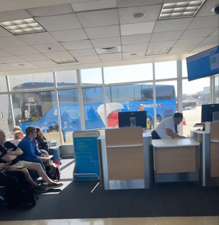 Man’s American Airlines Flight Hilariously Turns Into Bus Ride With Flight Attendant And Pilot