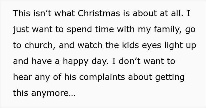 Man Ruins Wife’s Christmas Surprise By Talking About Her Pricey Gift, She Doesn’t Want It Anymore