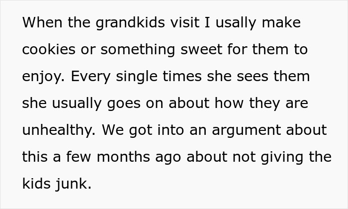 “I Will Not Apologize”: DIL Throws Away Grandparent’s Homemade Cookies, Babysitting Boycott Follows