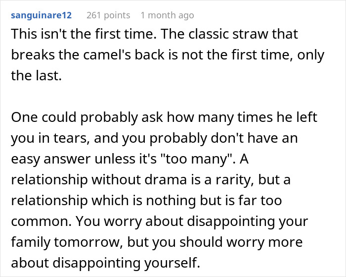 “I Think That I Have To Break Up With My Fiancé After He Embarrassed Me In Public Over A Sandwich”