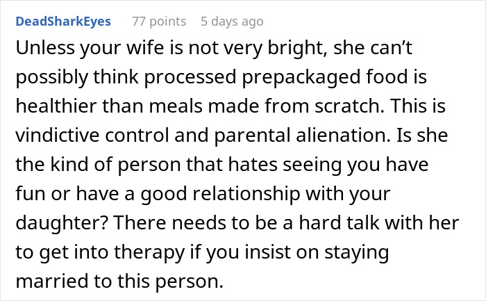 Reddit comment criticizing wife’s food preferences and suggesting therapy, related to complaints about processed vs. fresh meals.