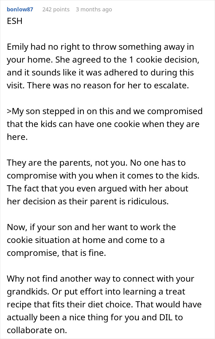 “I Will Not Apologize”: DIL Throws Away Grandparent’s Homemade Cookies, Babysitting Boycott Follows