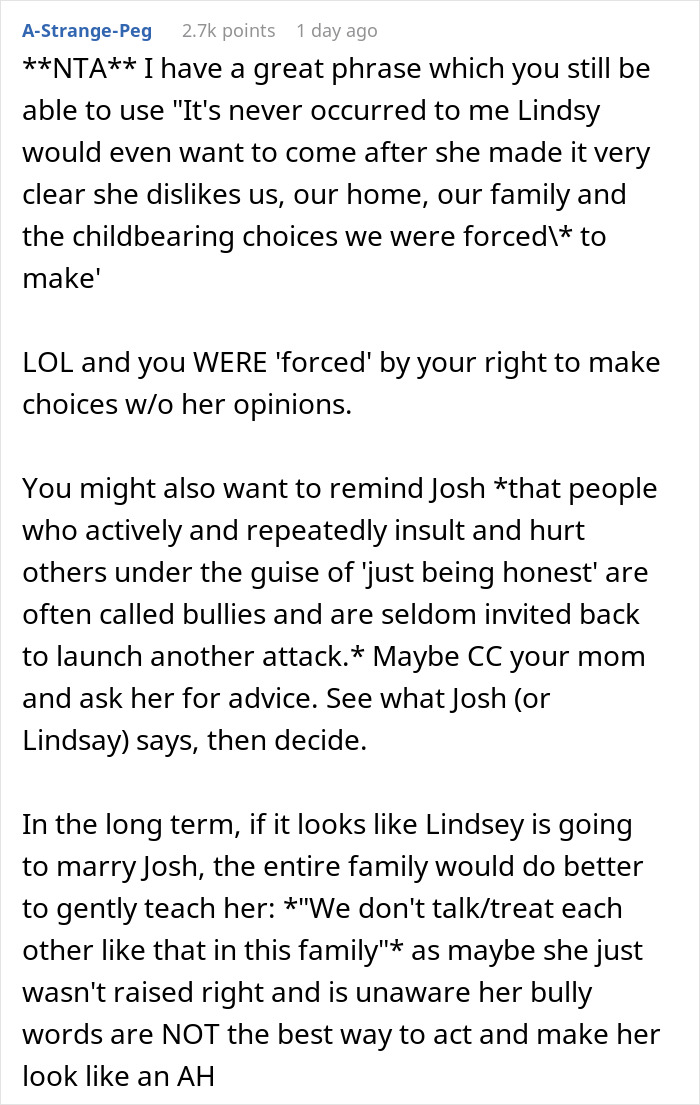 Man Causes Drama By Uninviting Brother's GF To Thanksgiving After Her Comments To His Wife