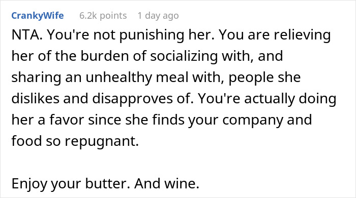 Woman Refuses To Invite Brother's GF To Thanksgiving: "She Rolled Her Eyes"