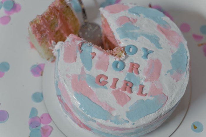 Heartbreaking For The Kids: Couple's Gender Reveal Goes Viral For All The Wrong Reasons