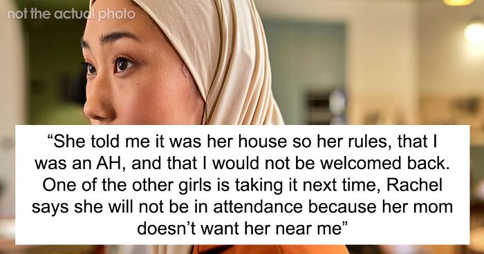 Friend’s Mom Bans Muslim Teen From Visiting After She Refuses To Remove Her Hijab At Their Home