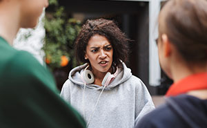 Karen Comes To Woman’s Home To Judge Her Car As It’s Not As Nice As The Rest In The Neighborhood