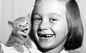 30 Beautiful Vintage Photos That Prove Pets Were Always Family