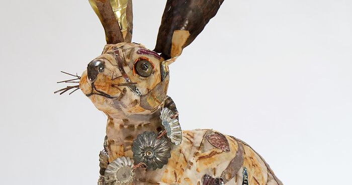 This Artist Repurposes Scrap Metal, Discarded Objects, And Textile Into Animal Sculptures (20 New Pics)