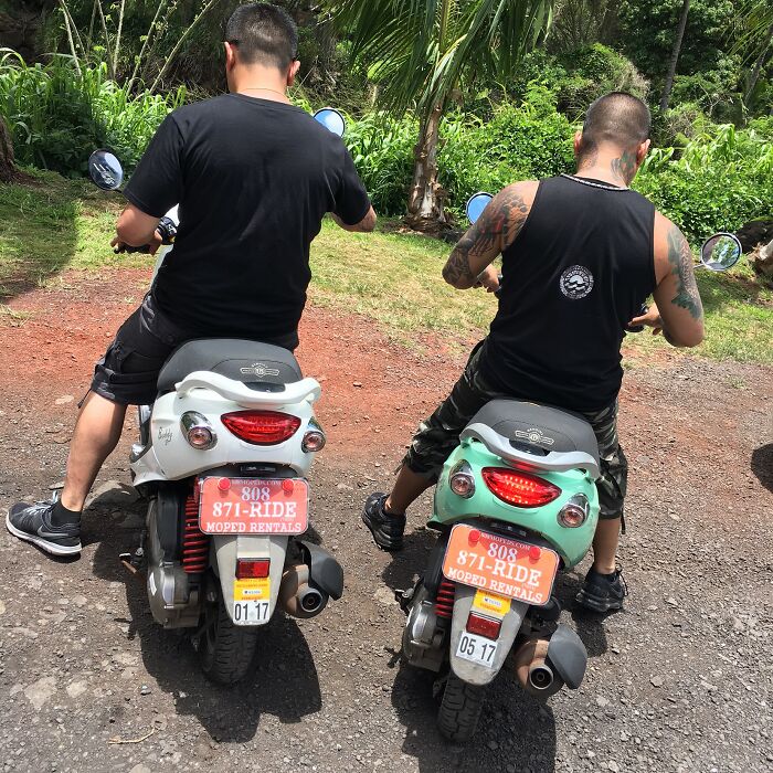 Cruising The Mountains In Hawaii On A Scooter... Until They Broke Down And We Couldn't Make It All The Way Up