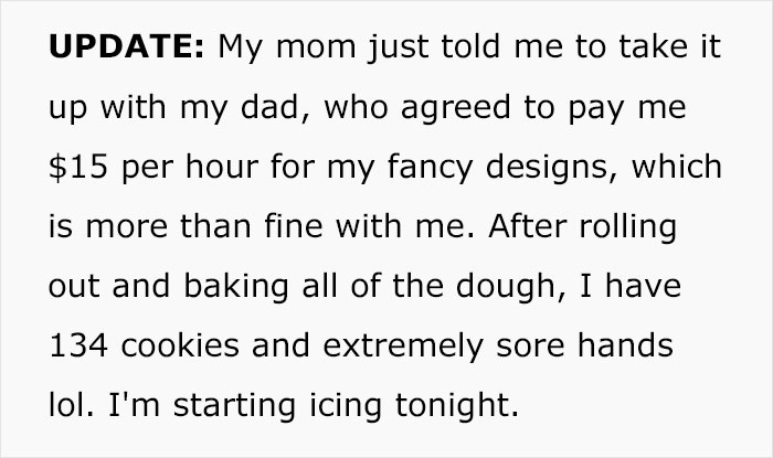 Text screenshot about daughter charging parents for Christmas cookies, mentioning baking experience and payment agreement.