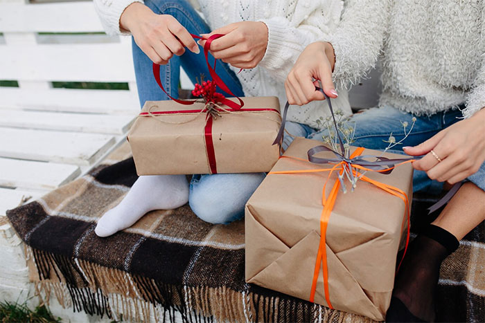 Woman Mulls Skipping Family Xmas Party This Year Due To Massive White Elephant Gift Price Tag