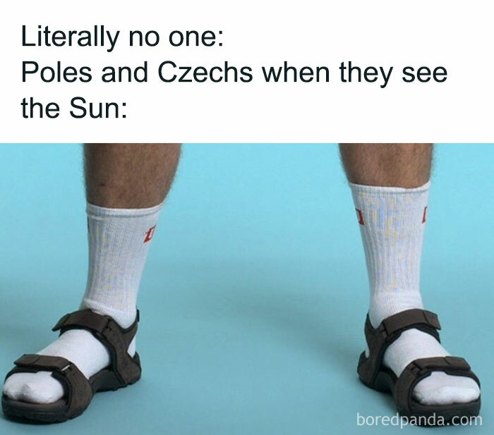 Polish meme showing socks and sandals humorously depicting Poles and Czechs in the sun.