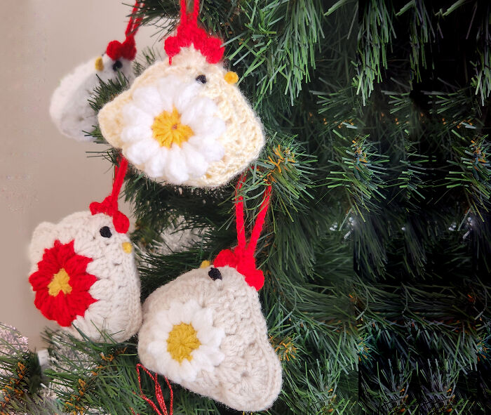 A Flock Of Granny Square Chicks—christmas Made Cuter!