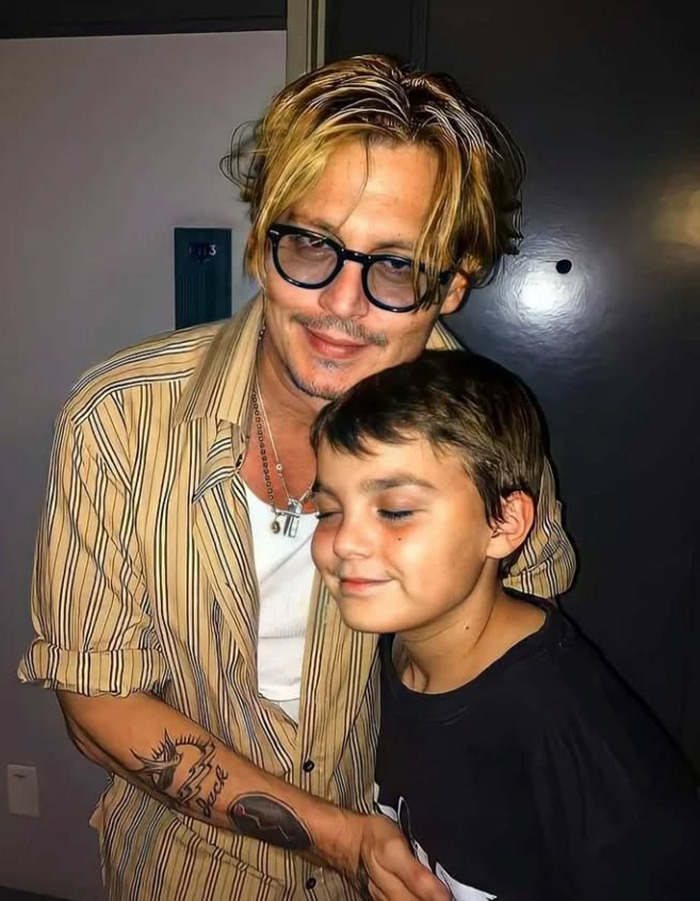 Fans Applaud Jack Depp’s Humble Life Choices Despite Famous Family Background