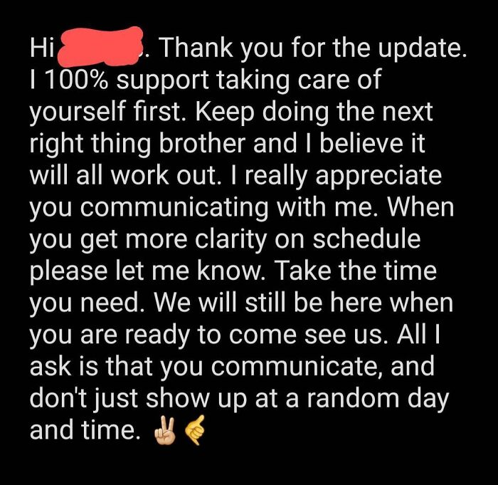 A text message from a supportive boss encouraging communication and showing flexibility.