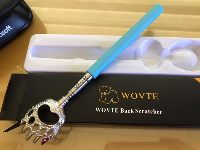 WOVTE back scratcher with blue handle, showcased as a last minute budget gift idea in packaging.