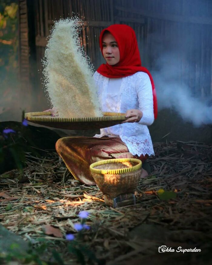 34 Vibrant And Authentic Photos Of Indonesia’s Daily Life Captured By A Local Photographer