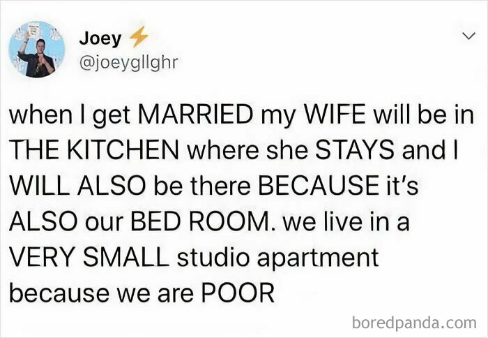 Tweet about living in a tiny studio apartment humorously describes combining kitchen and bedroom space.