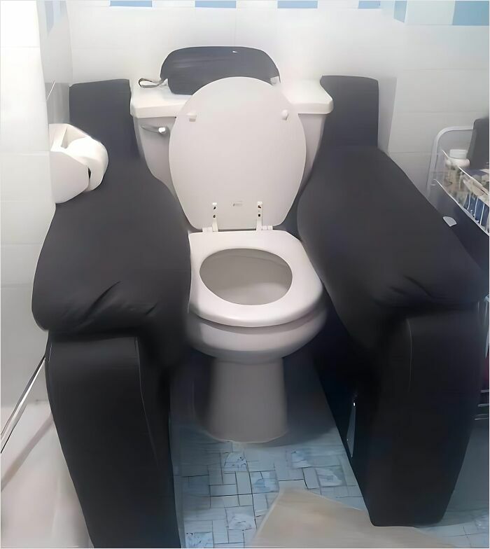 Toilet with armchairs, an example of construction fails, combines comfort with awkward design.