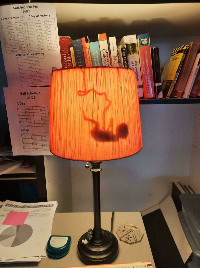 Foetus Lamp