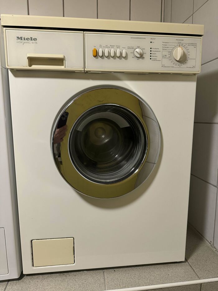 30 Years And Still Going - My Parents' Washing Machine