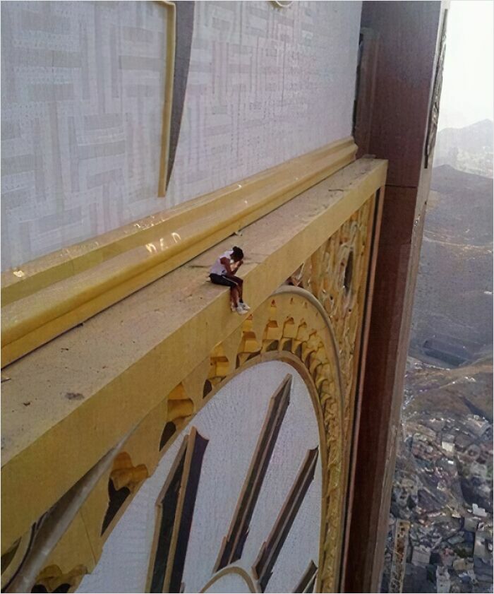 Why Not Have A Seat On Royal Clock Tower In Mecca