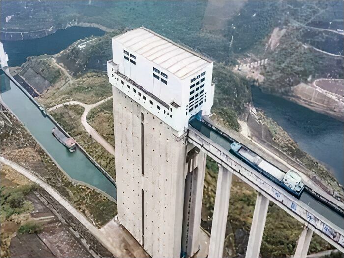 Biggest Ship Elevator In The World, The Three Gorges Dam Shiplift